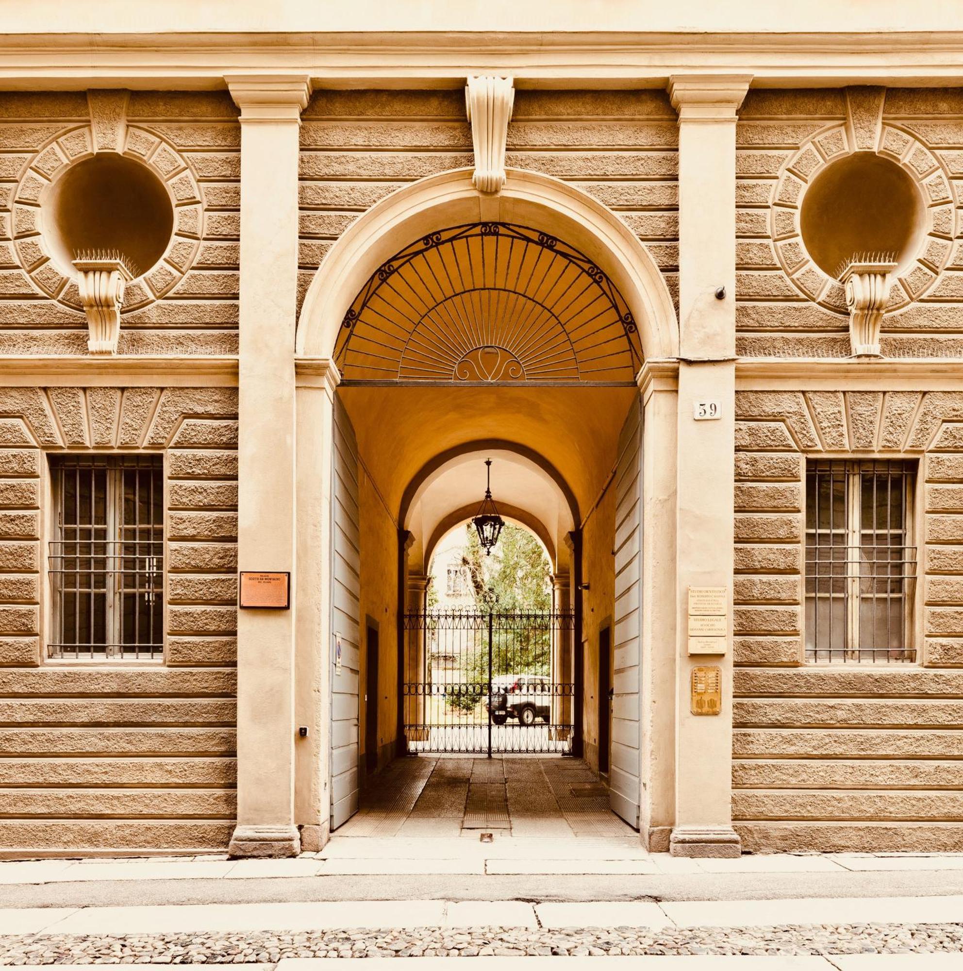 Zerbion Collection - Palazzina Scotti Apartment Piacenza Exterior photo